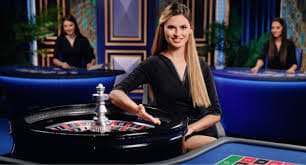 maxwin Permainan Meja dan Slot dalam Satu Ruang